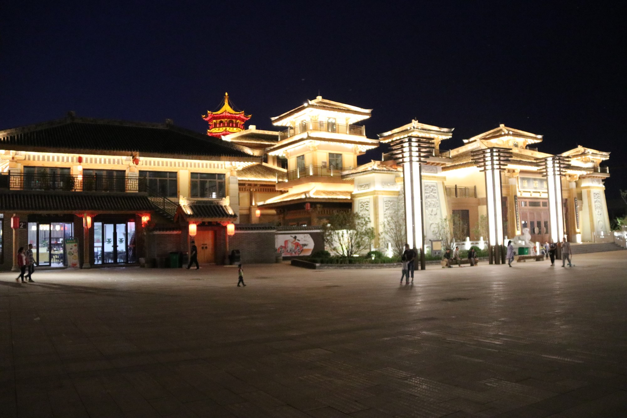 LED戶外照明都有哪些優(yōu)點？